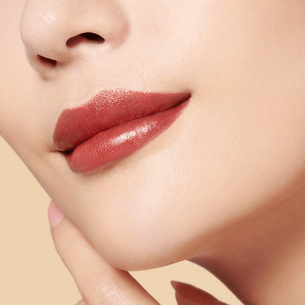 THE PRECIOUS LIPSTICK