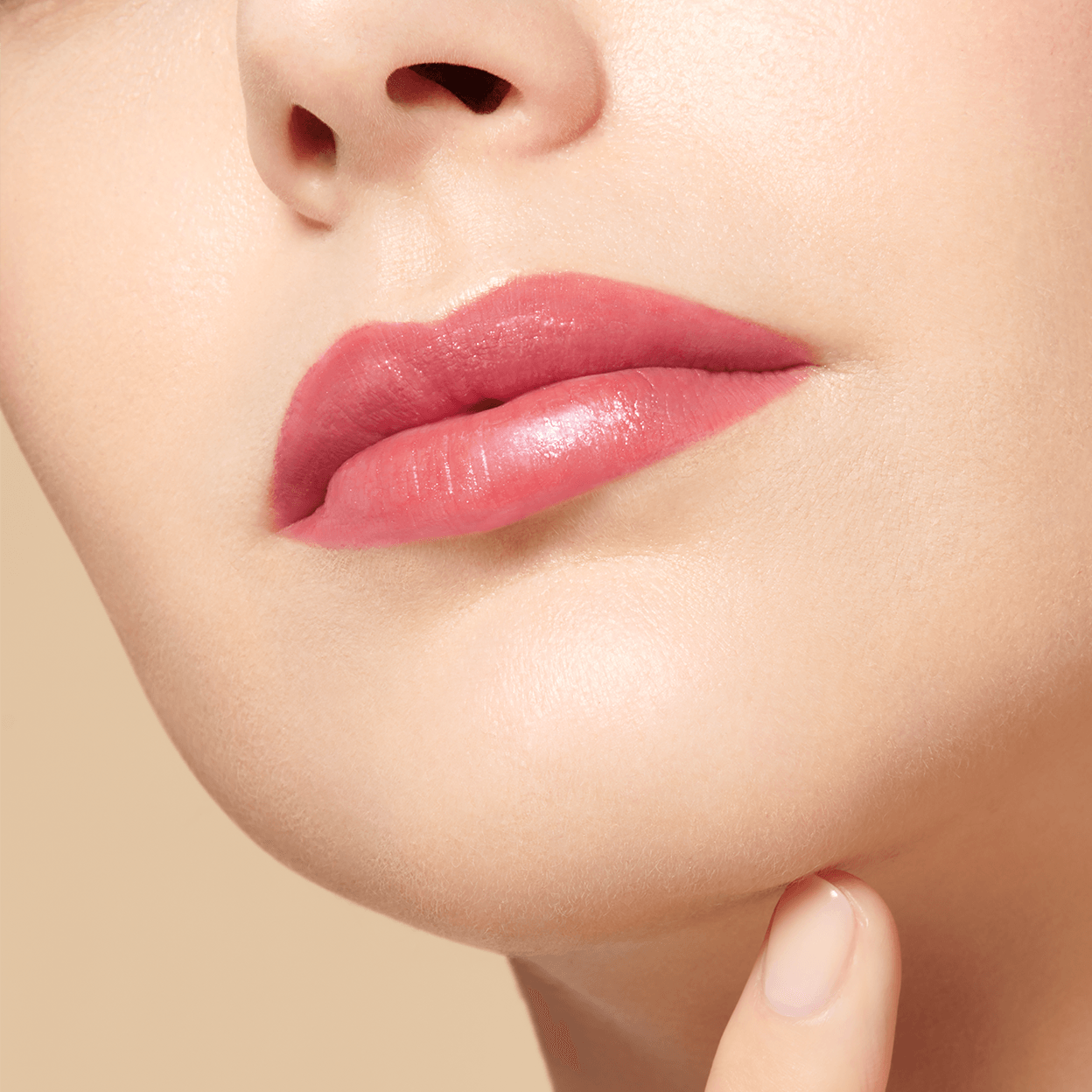 THE PRECIOUS LIPSTICK